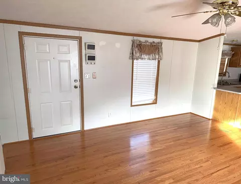 126 Main St, Lothian, MD 20711 photo 10