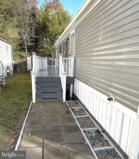 126 Main St, Lothian, MD 20711 photo 23