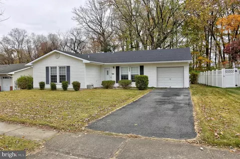 7959 Citadel Dr, Severn, MD 21144