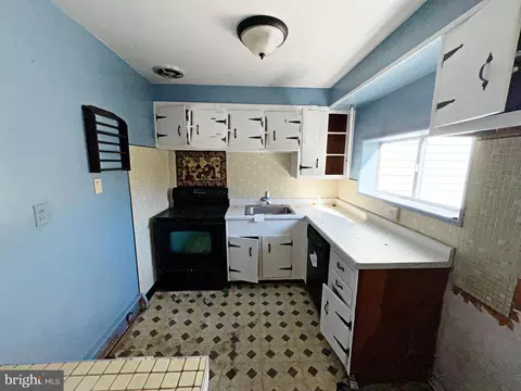 7845 June Dr, Pasadena, MD 21122 photo 18