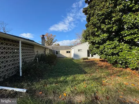 7845 June Dr, Pasadena, MD 21122 photo 4