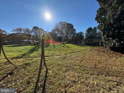 7845 June Dr, Pasadena, MD 21122 photo 9