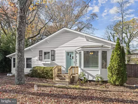 2842 Carrollton Rd, Annapolis, MD 21403