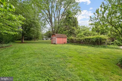 Exterior - 1411 West St, Annapolis, MD 21401 photo 5 of 6