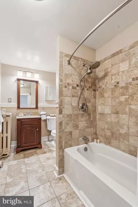 Bath - 1411 West St, Annapolis, MD 21401 photo 2 of 2