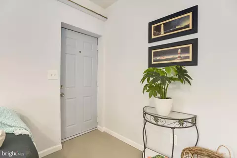 Entry Way - 3655 7th Ave, Edgewater, MD 21037 photo 1 of 1