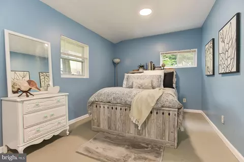 Bedroom - 3655 7th Ave, Edgewater, MD 21037 photo 1 of 2