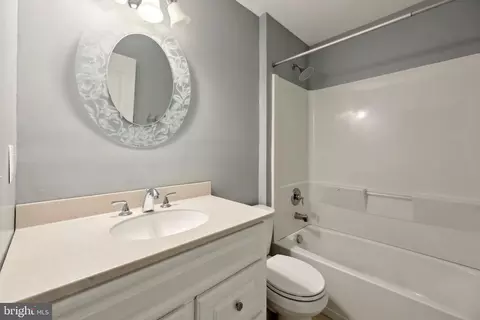 8267 Appalachian Dr, Pasadena, MD 21122 photo 23