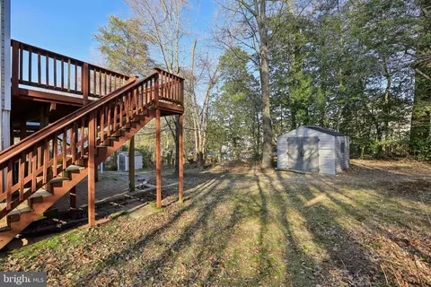 8267 Appalachian Dr, Pasadena, MD 21122 photo 29