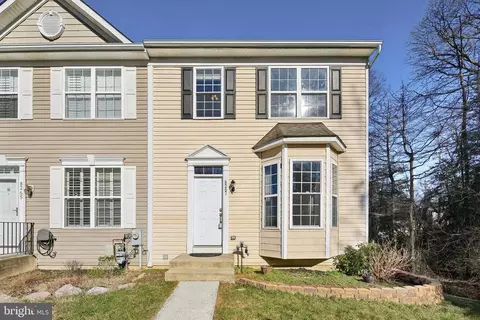 8267 Appalachian Dr, Pasadena, MD 21122