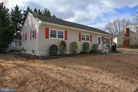 2403 229th St, Pasadena, MD 21122 photo 2
