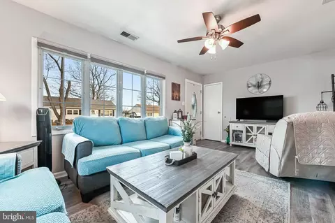 2403 229th St, Pasadena, MD 21122 photo 4