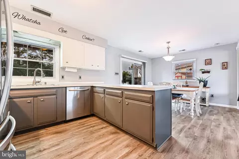 2403 229th St, Pasadena, MD 21122 photo 9