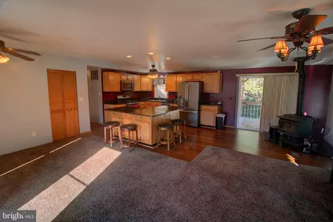 1204 Kendricks Ln, Severn, MD 21144 photo 5