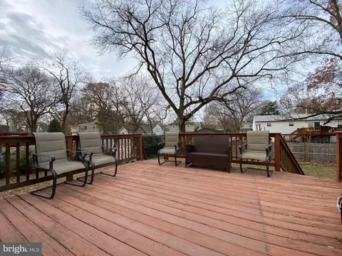 296 Creek Blvd, Pasadena, MD 21122 photo 39