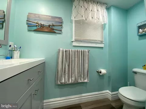 296 Creek Blvd, Pasadena, MD 21122 photo 32