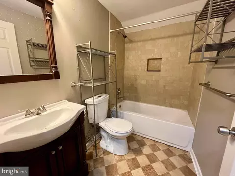675 204th St, Pasadena, MD 21122 photo 12