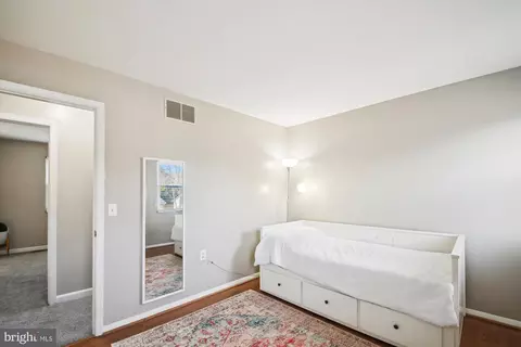 7908 Kings Bench Pl, Pasadena, MD 21122 photo 25