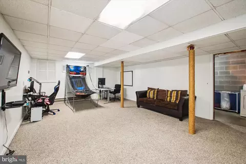 7908 Kings Bench Pl, Pasadena, MD 21122 photo 33