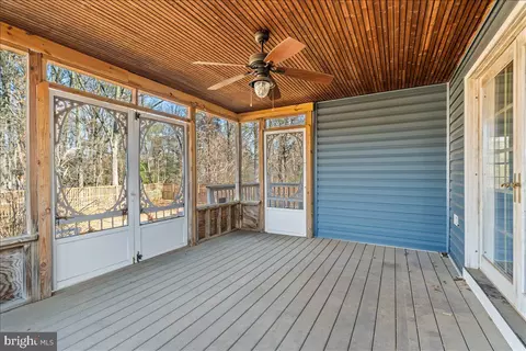1122 Bradley Rd, Pasadena, MD 21122 photo 30