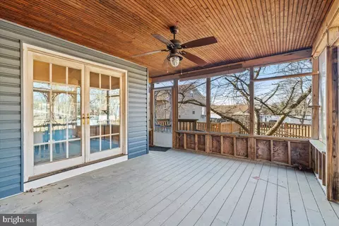 1122 Bradley Rd, Pasadena, MD 21122 photo 31