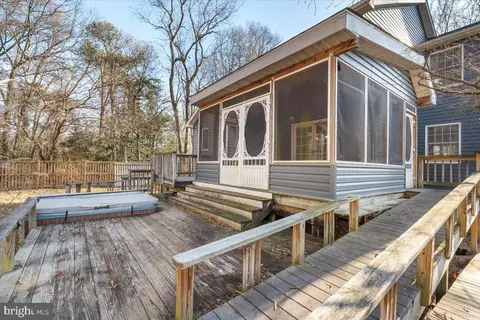 1122 Bradley Rd, Pasadena, MD 21122 photo 32
