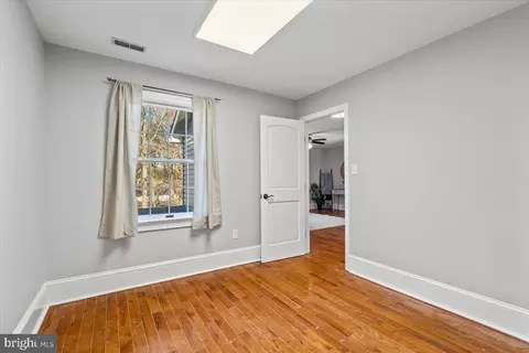 1122 Bradley Rd, Pasadena, MD 21122 photo 24