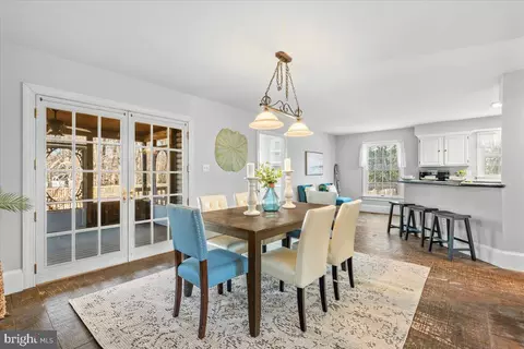 1122 Bradley Rd, Pasadena, MD 21122 photo 10
