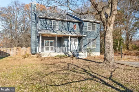 1122 Bradley Rd, Pasadena, MD 21122 photo 3