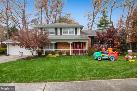1615 Farnborn St, Crofton, MD 21114