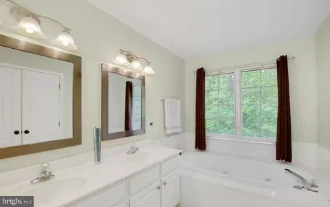 3035 Button Bush Ln, Laurel, MD 20724 photo 2