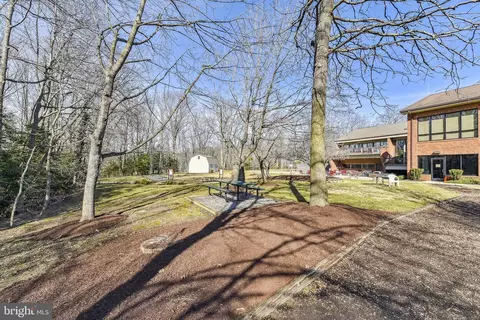 Exterior - 528 Coover Rd, Annapolis, MD 21401 photo 9 of 11