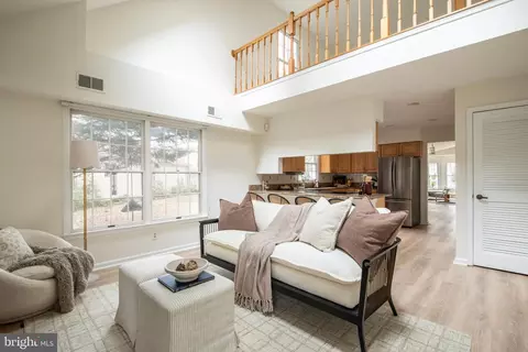 Entry Way - 528 Coover Rd, Annapolis, MD 21401 photo 5 of 7