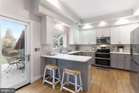 317 Chesapeake Ave, Annapolis, MD 21403 photo 12