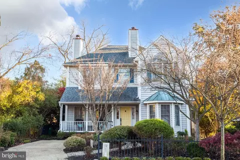 317 Chesapeake Ave, Annapolis, MD 21403 photo 2