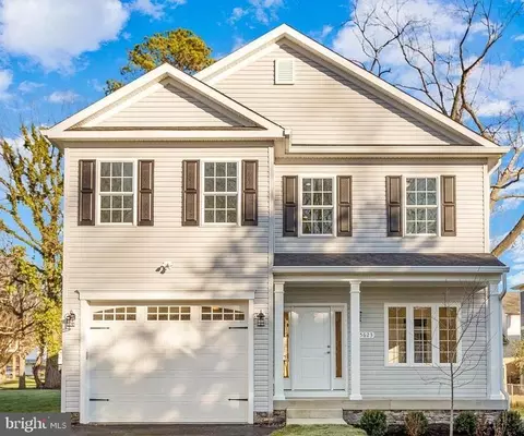 5623 Carvel St, Churchton, MD 20733