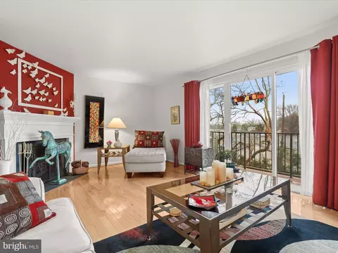 75 Gentry Ct, Annapolis, MD 21403 photo 3