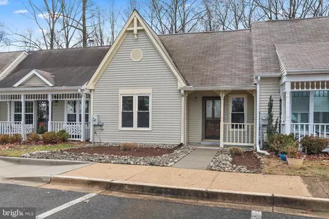 976 Riversedge Cir, Annapolis, MD 21401