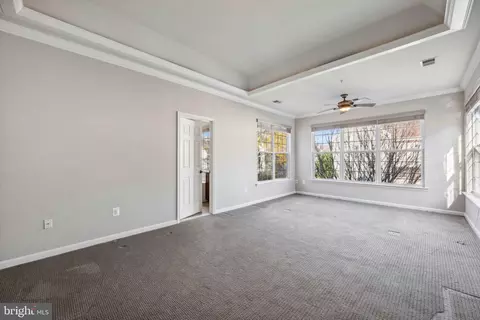 Living - 237 Galewood Dr, Edgewater, MD 21037 photo 7 of 9