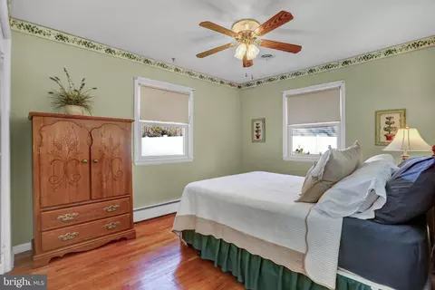 306 Delma Ave, Pasadena, MD 21122 photo 21