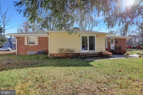 306 Delma Ave, Pasadena, MD 21122 photo 31