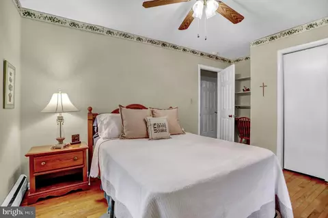 306 Delma Ave, Pasadena, MD 21122 photo 20