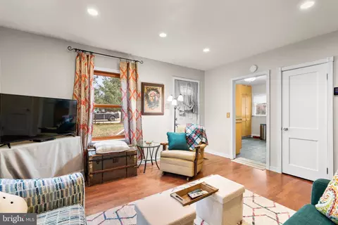8173 Lea Rd, Pasadena, MD 21122 photo 12