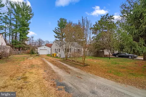 8173 Lea Rd, Pasadena, MD 21122 photo 3