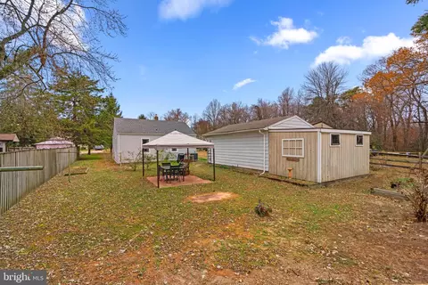 8173 Lea Rd, Pasadena, MD 21122 photo 24