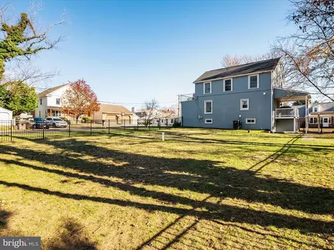 Exterior - 2183 Lake Dr, Pasadena, MD 21122 photo 12 of 14