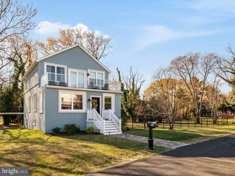 Exterior - 2183 Lake Dr, Pasadena, MD 21122 photo 5 of 14