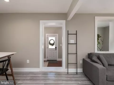 Entry Way - 2183 Lake Dr, Pasadena, MD 21122 photo 1 of 8