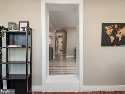 Entry Way - 2183 Lake Dr, Pasadena, MD 21122 photo 2 of 8