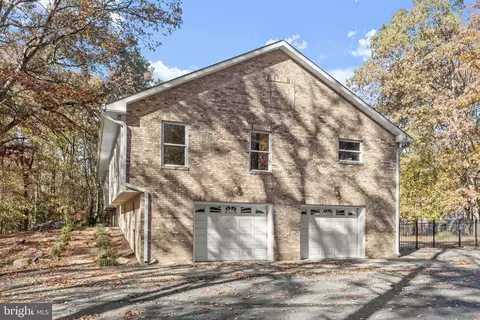 Other - 1700 Bayside Beach Rd, Pasadena, MD 21122 photo 31 of 36